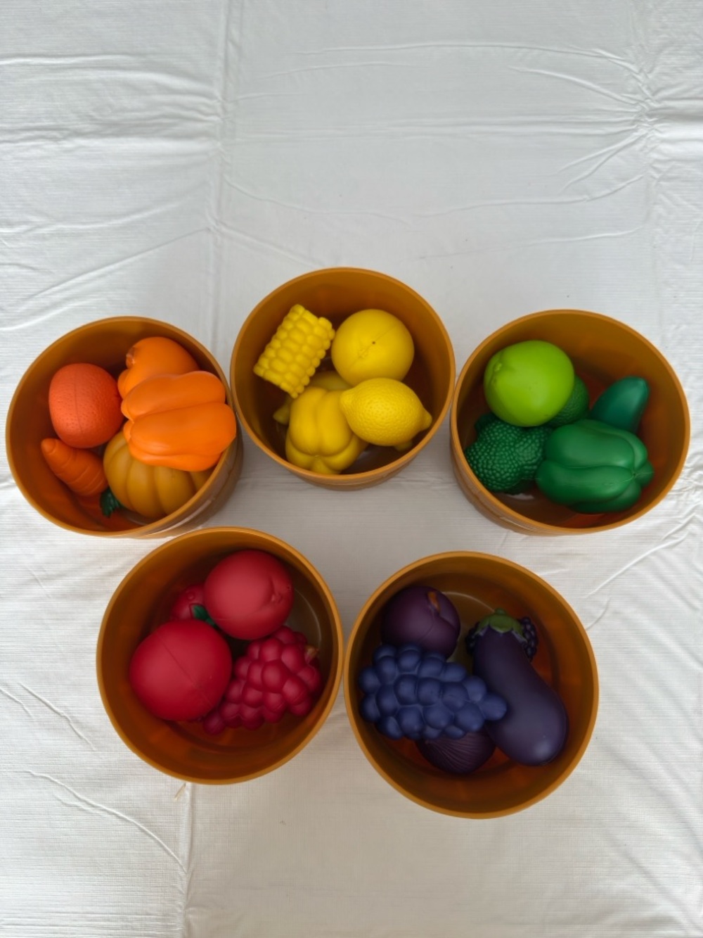 Learning Resource Farmers Market Sorting Game - Without Box - Picture 3 of 4